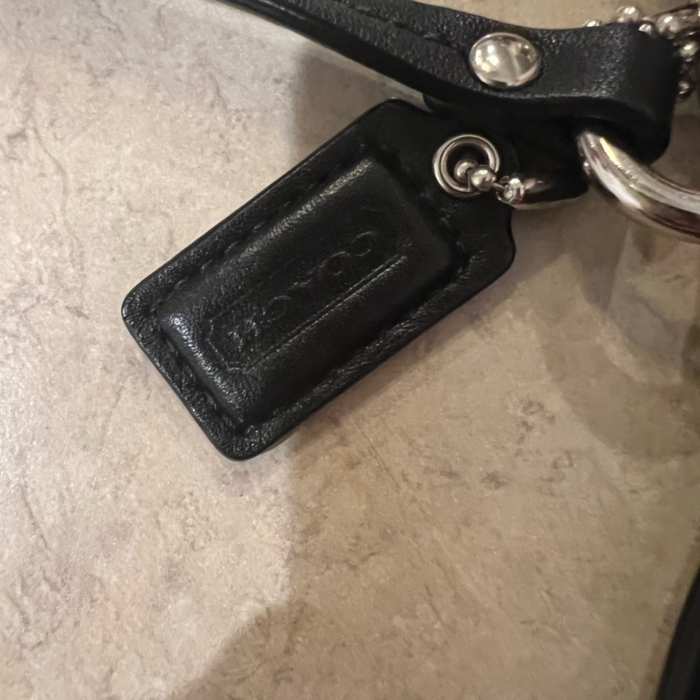 Coach Black Leather Wristlet/Clutch - Picture 2 of 6